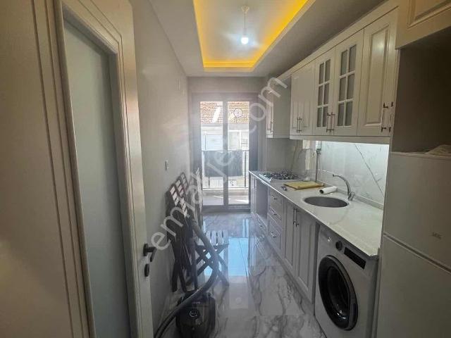 Konak, İzmir içerisinde satılık mülk