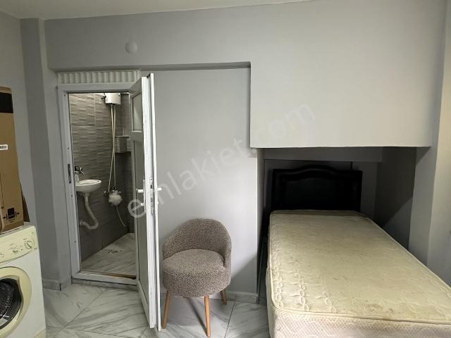 Küçükyalı, Konak içerisinde kiralık mülk