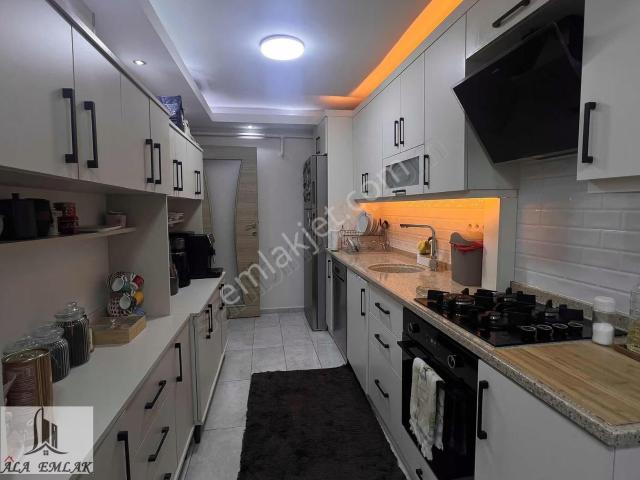 Konak, İzmir içerisinde satılık mülk