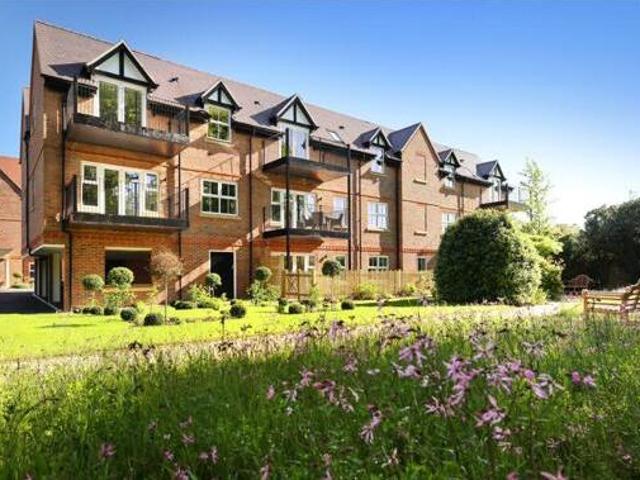 House for sale in Lambourn, West Berkshire