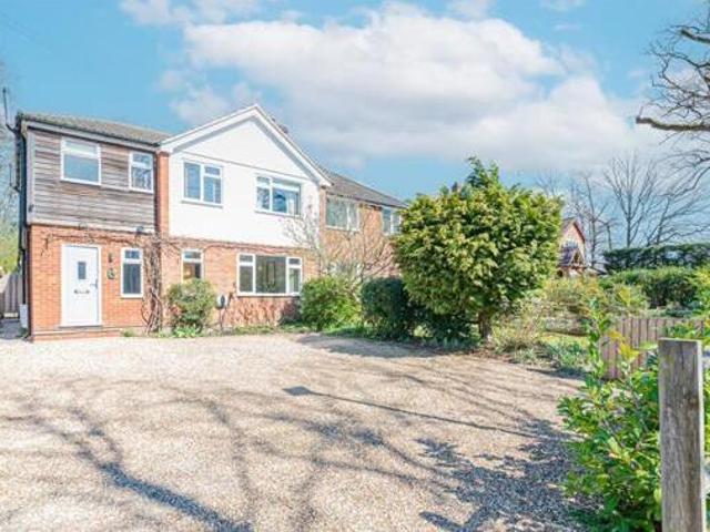 House for rent in Crowthorne