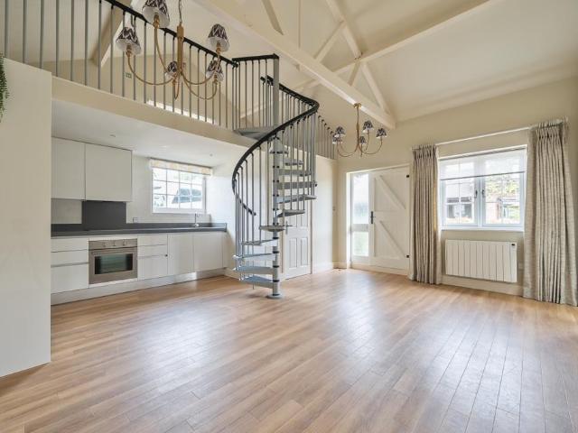 House for rent in Cranbourne, Winkfield