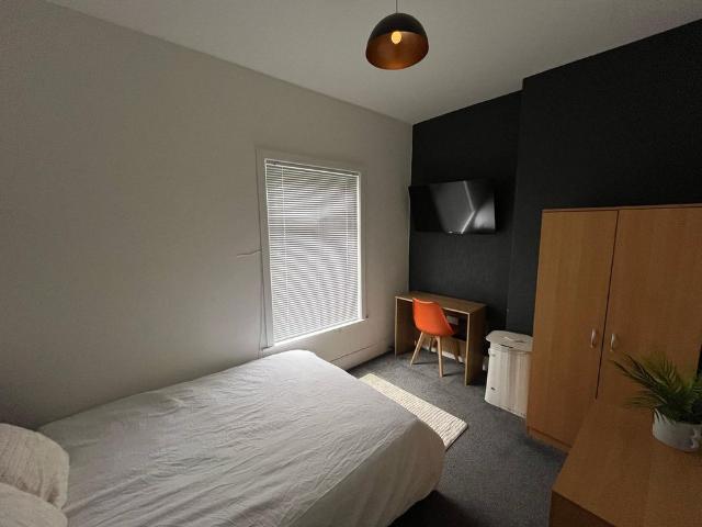 House for rent in Brownlow Fold, Lee Bank