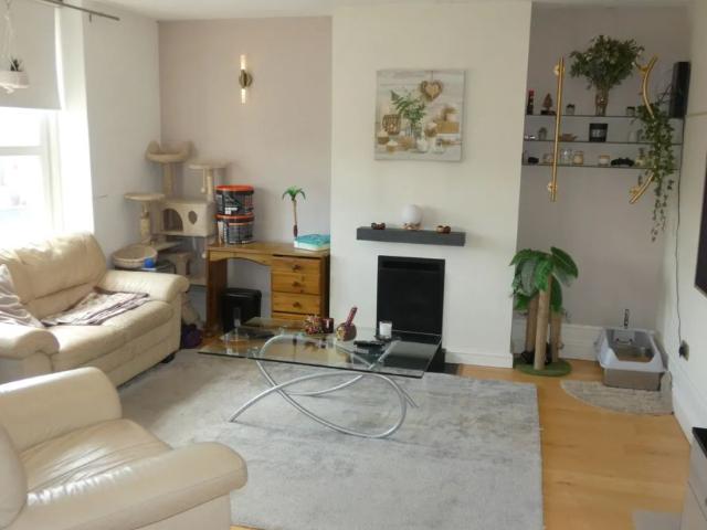 Apartment for rent in St Albans, Five Acres