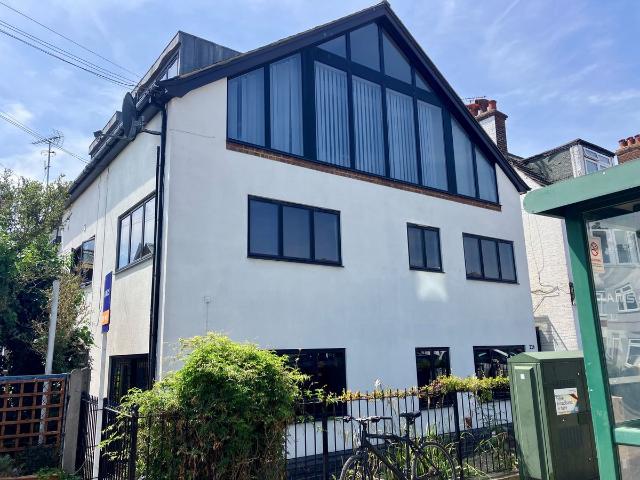 Apartment for rent in St Albans, Five Acres