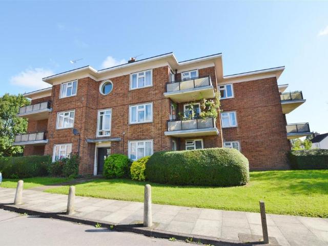 Apartment for rent in St Albans, Five Acres