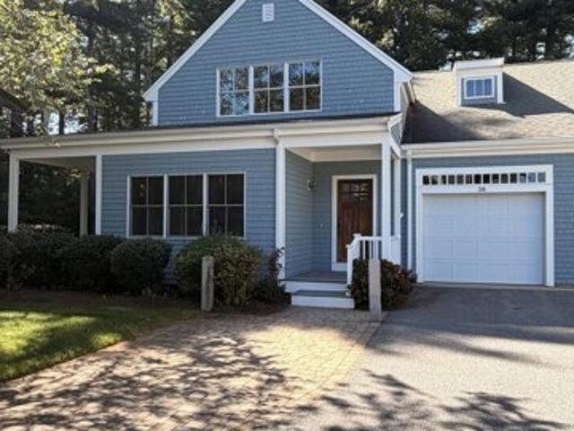 Condo for sale in Rochester, Massachusetts