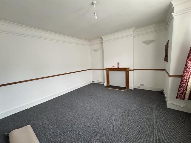 House for rent in London Borough of Croydon, Greater London