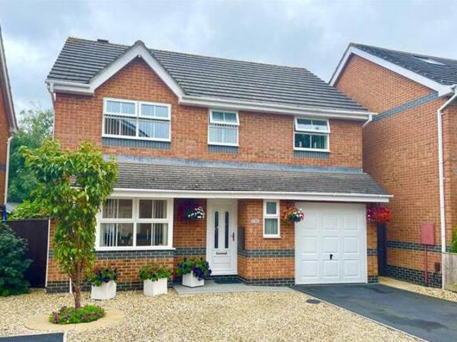 House for sale in Swindon