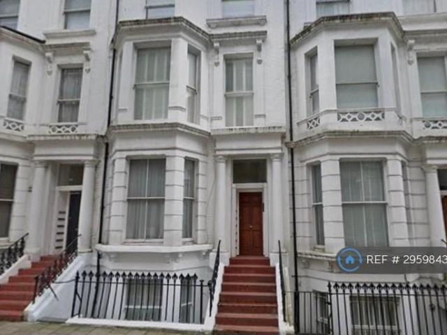House for rent in Kensal Town, Bayswater