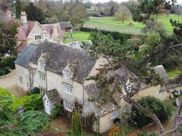 House for sale in Fossebridge, Gloucestershire