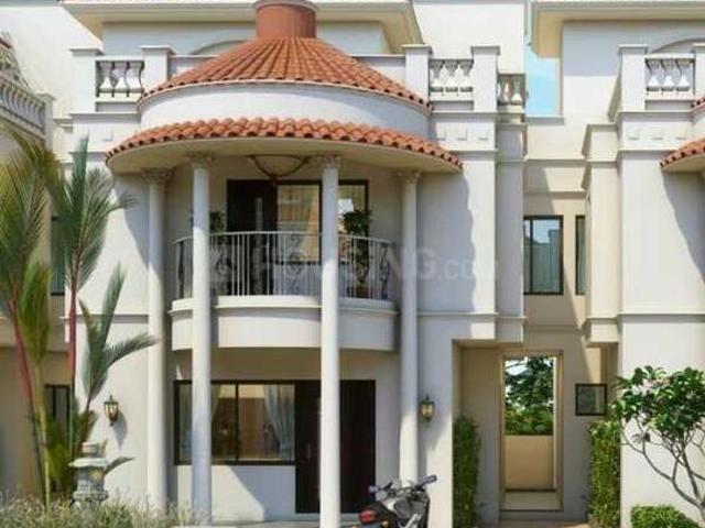 Villa for sale in Gujarat