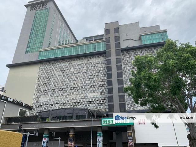 Shop for rent in Malaka