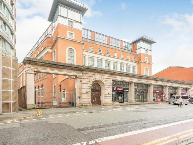 Apartment for rent in Calderstones