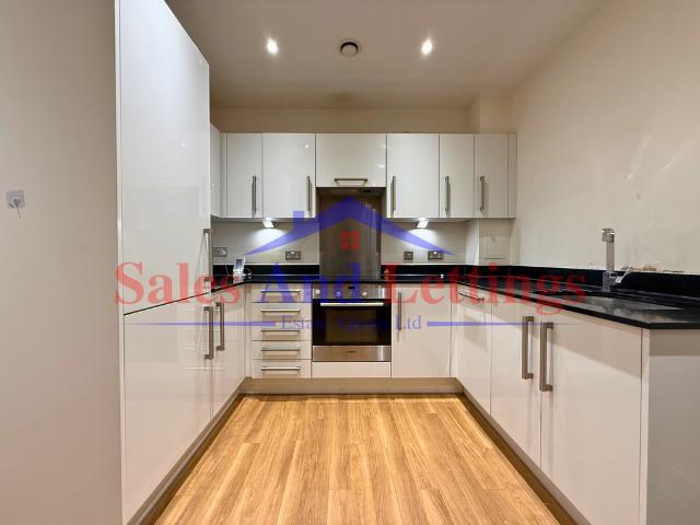 Apartment for rent in Alperton, Greater London