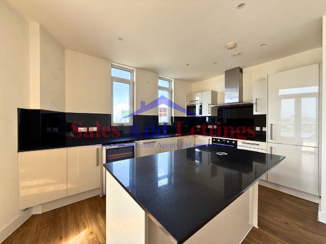 Apartment for rent in Alperton, Greater London