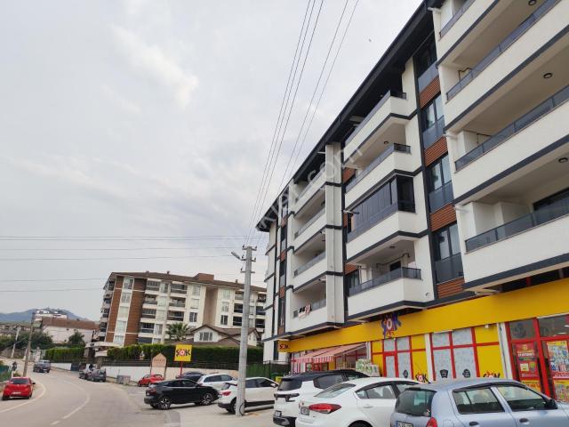 Karşıyaka, Başiskele içerisinde kiralık mülk