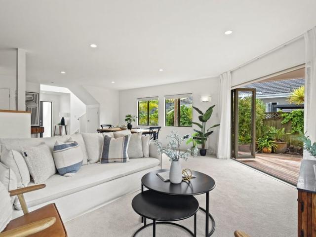 House for rent in Wairau Valley