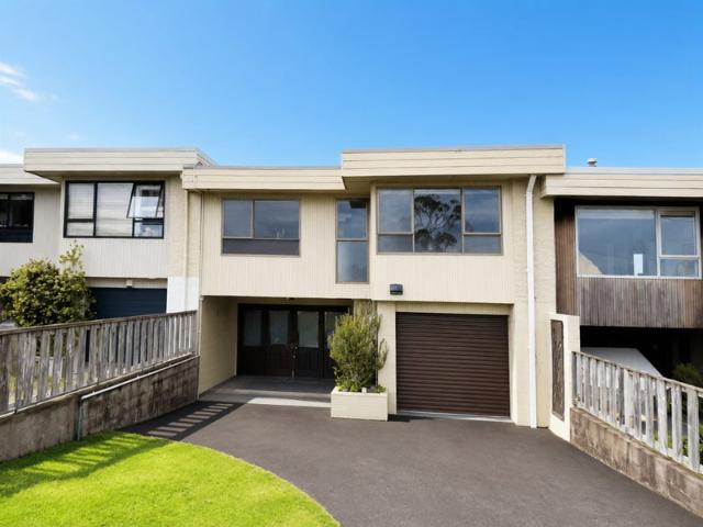 House for rent in Wairau Valley