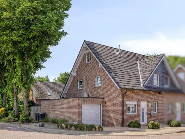 Haus kaufen in Emmerich, Nordrhein-Westfalen