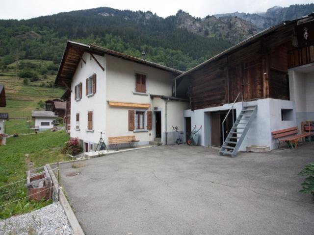 Einfamilienhaus kaufen in Lourtier, Wallis