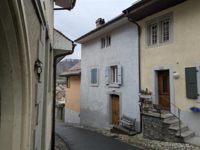 Einfamilienhaus mieten in Moudon, Waadt