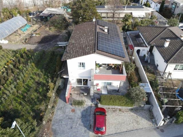 Einfamilienhaus kaufen in Losone, Tessin