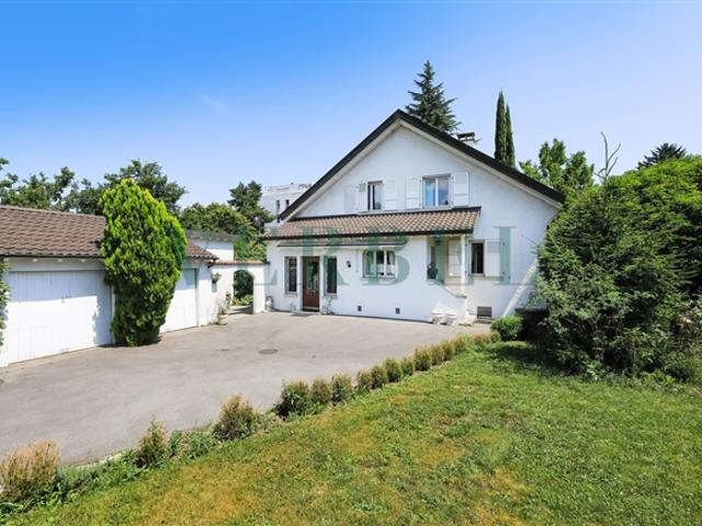 Einfamilienhaus kaufen in Aïre