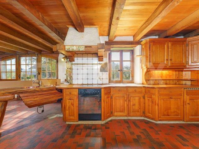Haus kaufen in Rueyres, Waadt