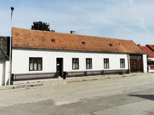 Haus kaufen in Katastralgemeinde Bernhardsthal, Bernhardsthal