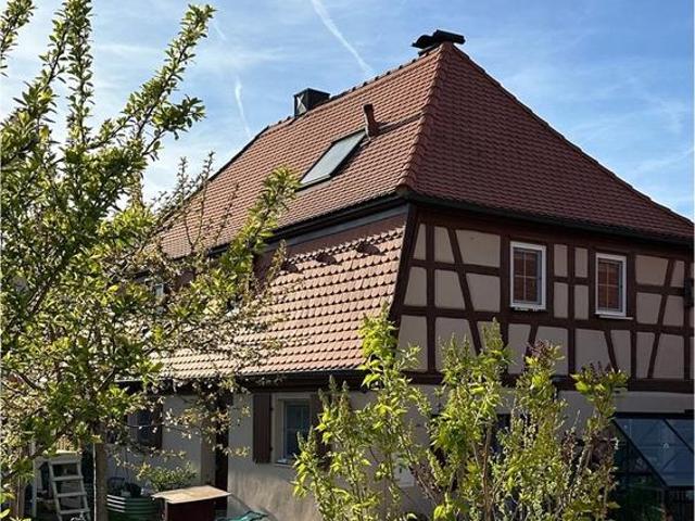Haus kaufen in Oberdachstetten, Bayern