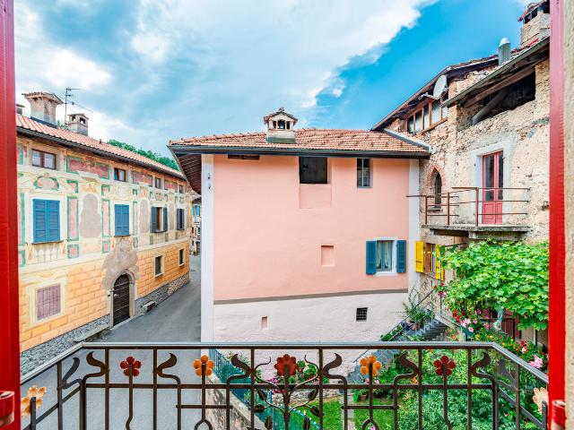 Haus kaufen in Aldesago, Tessin