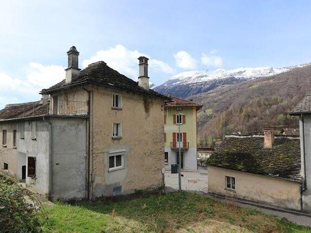 Immobilie kaufen in Acquarossa, Tessin