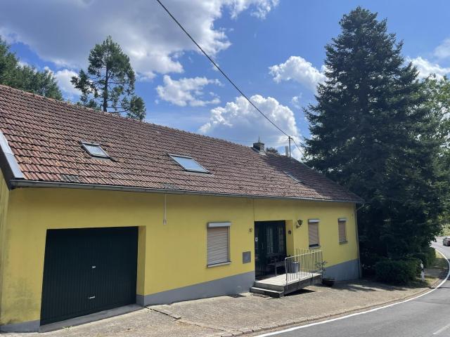 Villa kaufen in Birresborn, Landkreis Vulkaneifel
