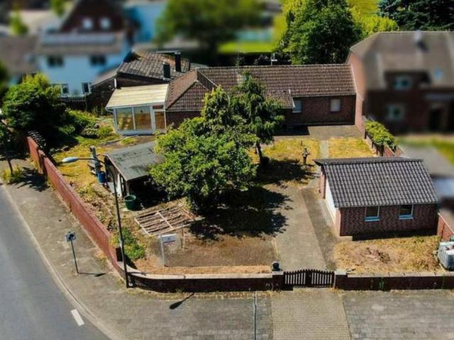 Haus kaufen in Broich, Dormagen