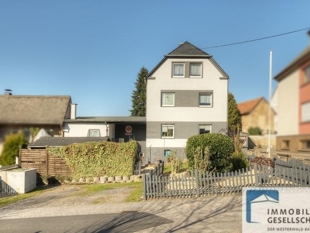 Villa kaufen in Hillscheid, Rheinland-Pfalz