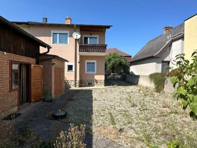 Haus kaufen in Baden, Niederösterreich