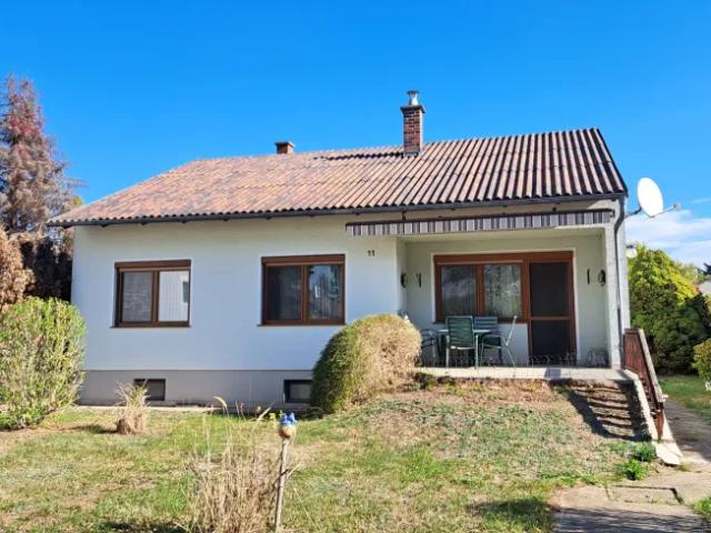 Haus kaufen in Strasshof an der Nordbahn, Bezirk Gänserndorf