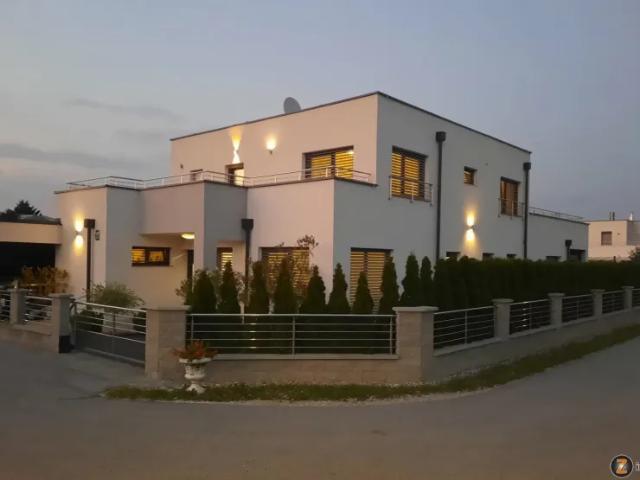 Haus kaufen in Theresienfeld, Niederösterreich