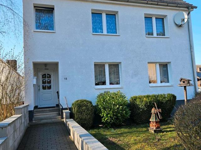 Haus kaufen in Niedermarsberg, Marsberg