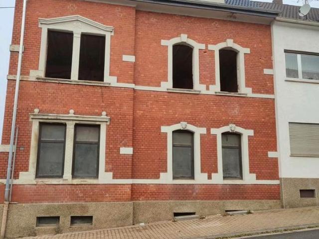 Haus kaufen in Burbach, Saarbrücken