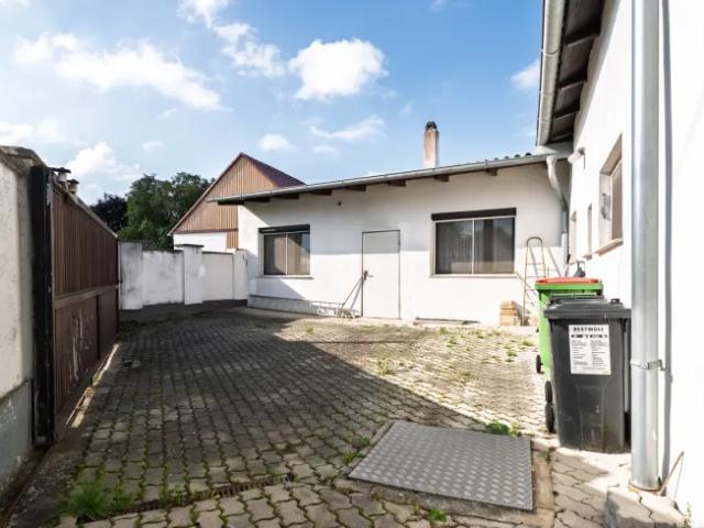 Haus kaufen in Groß Schweinbarth, Niederösterreich