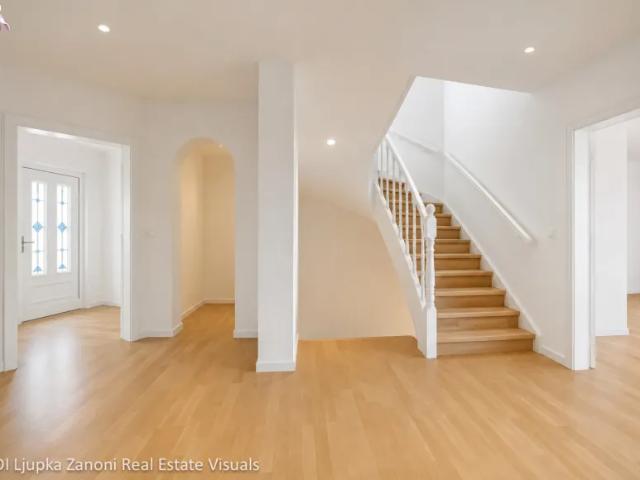 Haus kaufen in Katastralgemeinde Hinterbrühl, Hinterbrühl