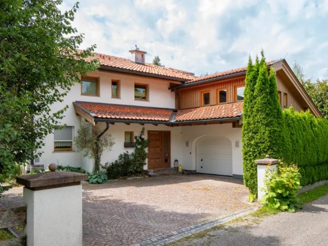 Haus kaufen in Saalfelden, Salzburg
