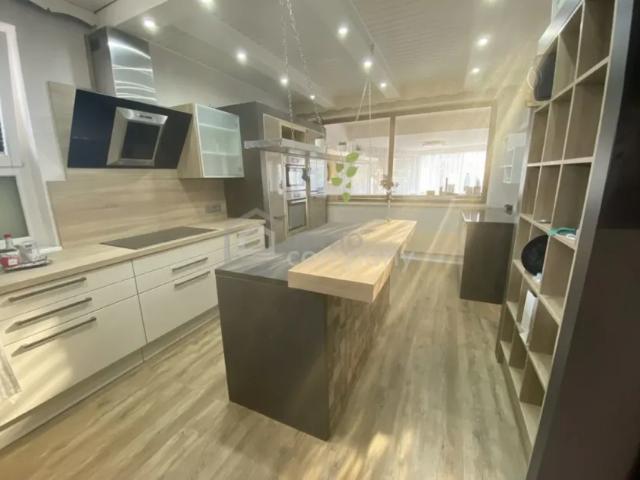 Haus kaufen in Strasshof an der Nordbahn, Niederösterreich