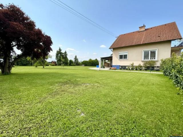 Haus kaufen in Theresienfeld, Niederösterreich