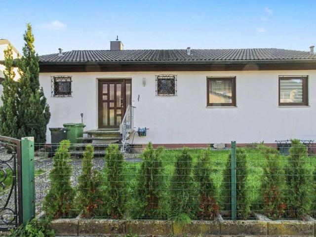 Haus kaufen in Adelsdorf, Bayern