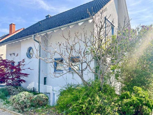 Haus kaufen in Altrip, Rheinland-Pfalz