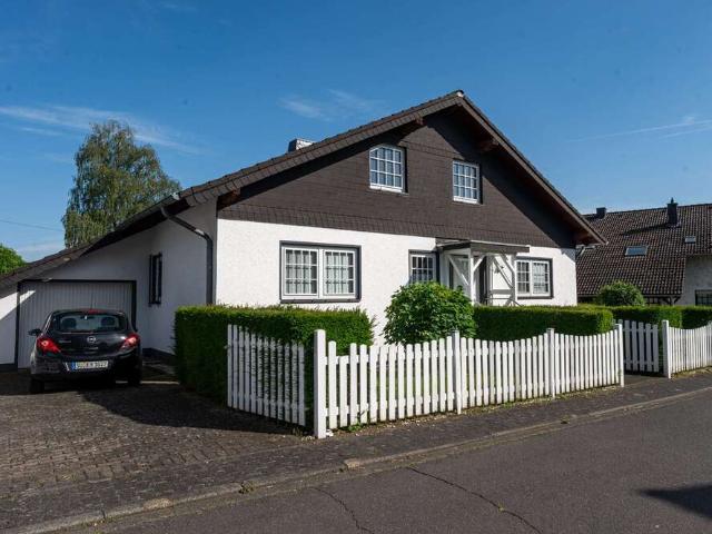 Haus kaufen in Drinhausen, Asbach