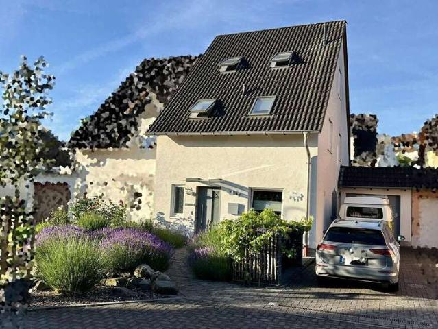 Haus kaufen in Bassenheim, Rheinland-Pfalz
